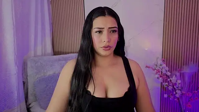 Kayleemorales live-chat rom