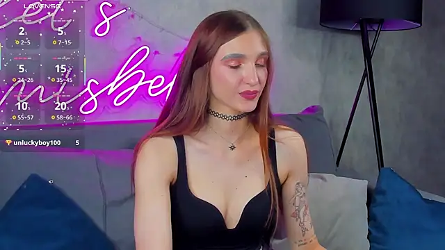 Alisha_Green Adlı Modelin Canlı Sohbet Odası
