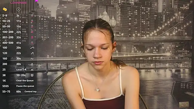 VelvetRisque Live chatroom