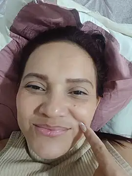 Pokój czatu na żywo – Amanda39