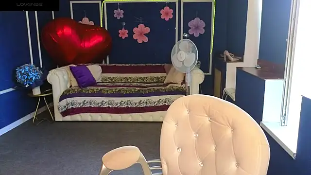 ห้องแชทสดของ Kira_Kenett