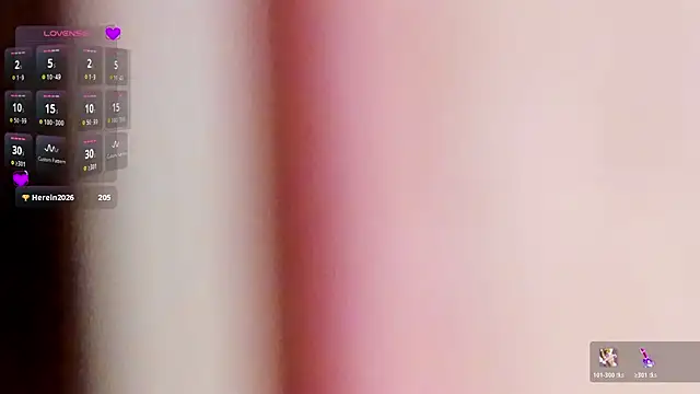 חדר צ'אט בשידור חי של DaniCollinn_