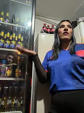 غرفة دردشة Cami_Leon2 المباشرة