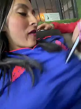 Cami_Leon2 Live Chatraum