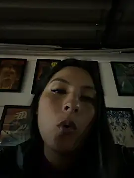 Sala de chat ao vivo de Cami_Leon2