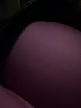 Cami_Leon2 élő chatszobája