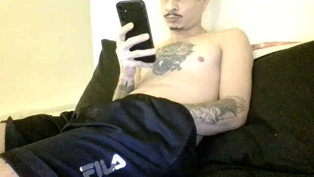 Icepappi's Live Chat Room