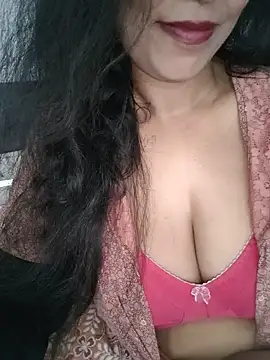 Mansi_-Sharma Adlı Modelin Canlı Sohbet Odası