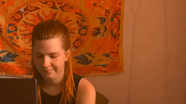 AliceCUNTach's Live Chat Room