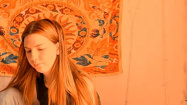 Živá chatovací místnost AliceCUNTach