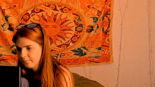 Chat ao vivo de AliceCUNTach