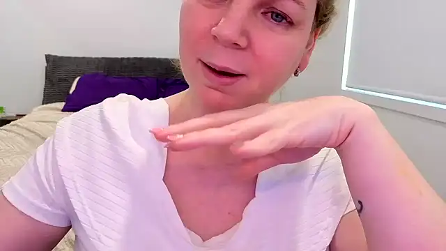 l4dyc4pricorn76's Live Sex Cam Show