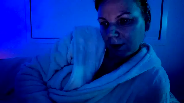 l4dyc4pricorn76 Cameră chat live