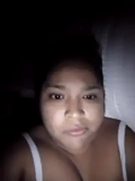 Angelly_ricura Live Chatraum
