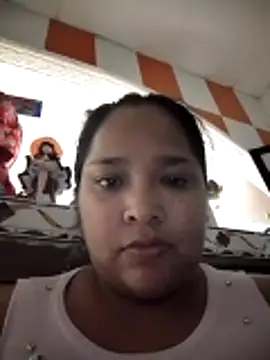 Angelly_ricura's Live Chat Room