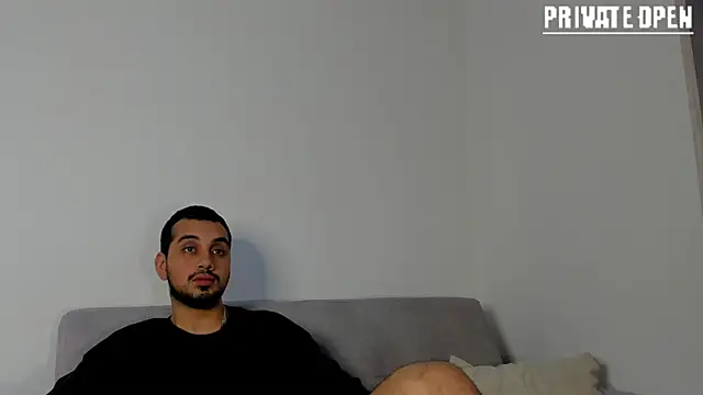 Chat soba uživo modela 0ne_0f_0ne