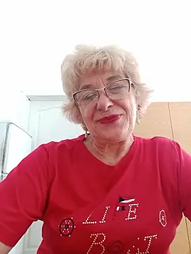 52MiaLove02 Adlı Modelin Canlı Sohbet Odası