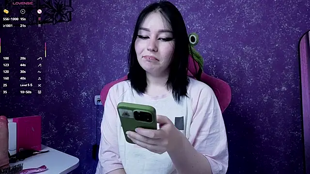 MargarettRose élő chatszobája