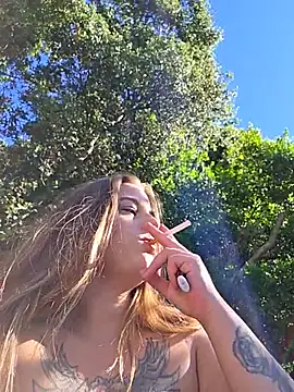 Luna_Lynn: δωμάτιο απευθείας συνομιλίας