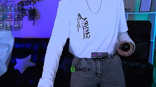 חדר צ'אט בשידור חי של gloria_bubble