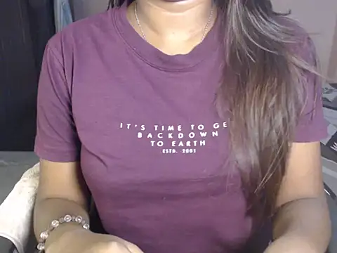 Annya_Sharma2 Live Chatraum