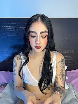 Chat soba uživo modela sharlot24