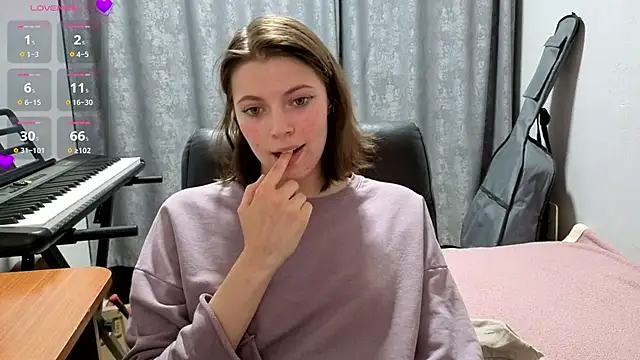 CutieAnny Adlı Modelin Canlı Sohbet Odası