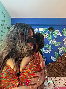 V-Hot-Sweti Live seks camshow