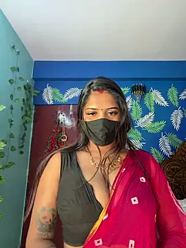 הופעת סקס קאם בשידור חי של V-Hot-Sweti