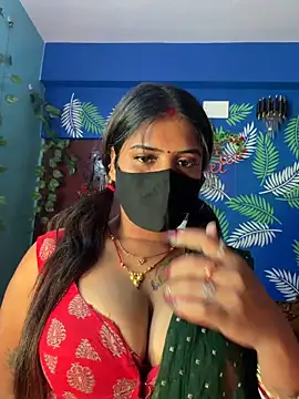 הופעת סקס קאם בשידור חי של V-Hot-Sweti