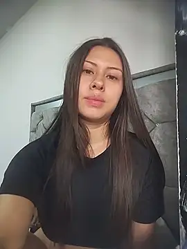 Živá chatovací místnost Layla_fontainex_x