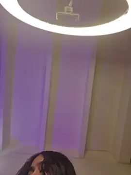 Chat soba uživo modela Alii_son