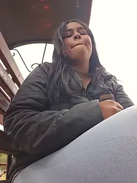 Živá chatovací místnost Canela_02