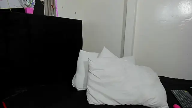 sophia_arevalo élő chatszobája
