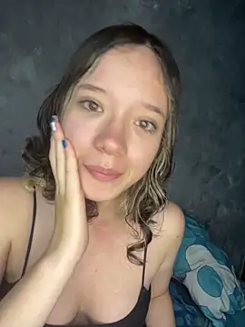 sukubo__ Adlı Modelin Canlı Sohbet Odası