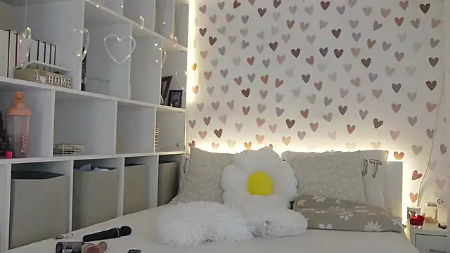 NoraAspen Adlı Modelin Canlı Sohbet Odası