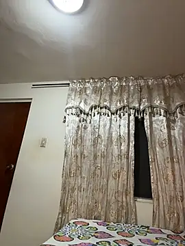 Sala de chat en directo de Tayler_Kim