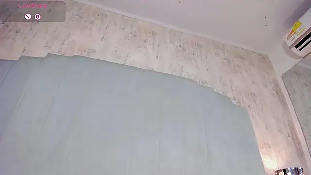 shanty_cole's Live Chat Room