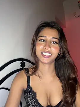 STRIP_GLOW – live chatrum