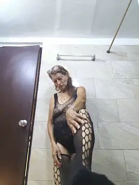 Živá chatovací místnost MaryLunne