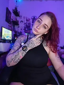 חדר צ'אט בשידור חי של blazed_vixen