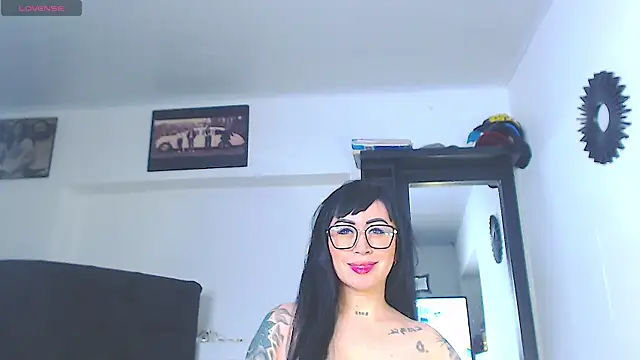 Vicky_hotmilf Live Chatrum