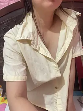 Thu_yahan Live chat-huone