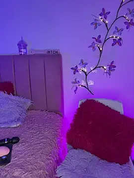Živá chatovací místnost LindaWz_