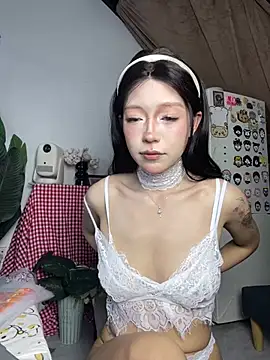 xiao-e-88 실시간 채팅방