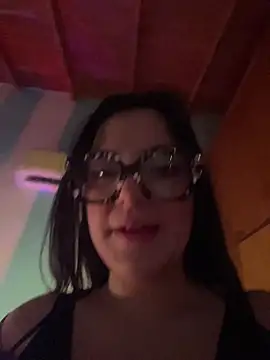 alilith Live Chatraum