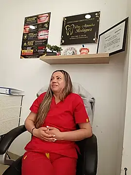 _Dentist-Madisson_04: онлайн-чат