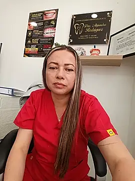 Živá chatovací místnost _Dentist-Madisson_04