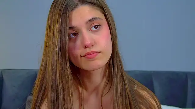 ห้องแชทสดของ ArianaAllens