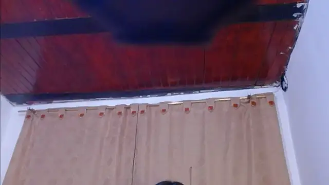 Sala de chat en directo de Bicky_24